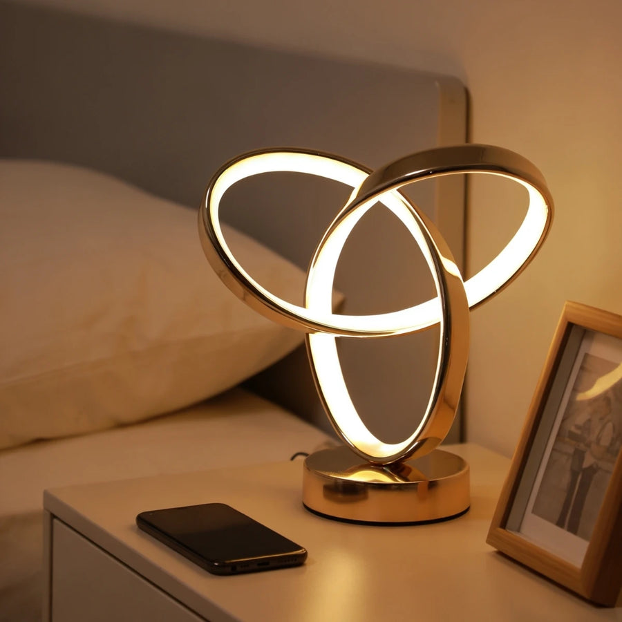 Trio – lampe de bureau LED spirale tricolore